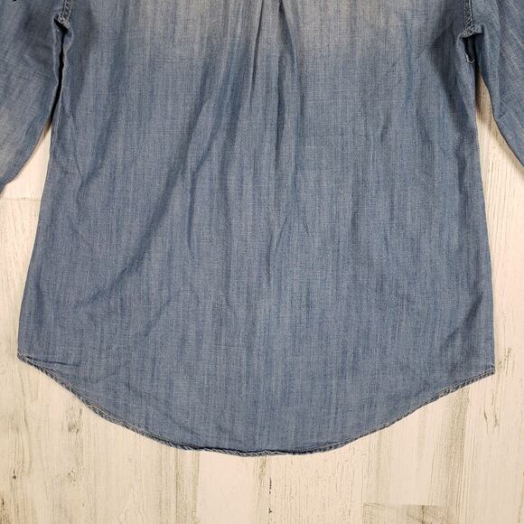 Staring At Stars Urban Outfitters Chambray Denim Embroidered Top Women's Small - Picture 14 of 16